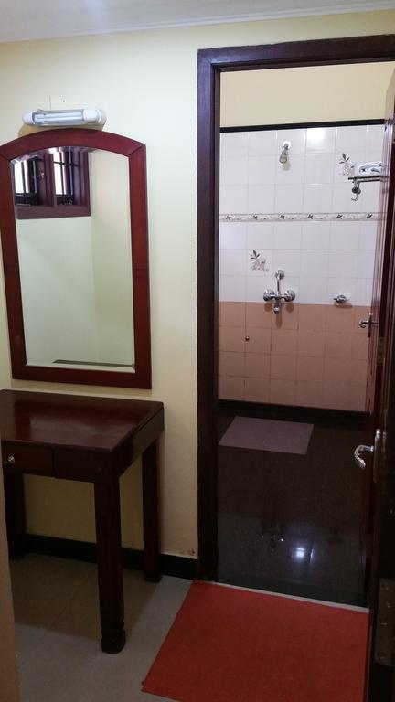 River View Guest House - Kavitha Residency Mangalore Ngoại thất bức ảnh
