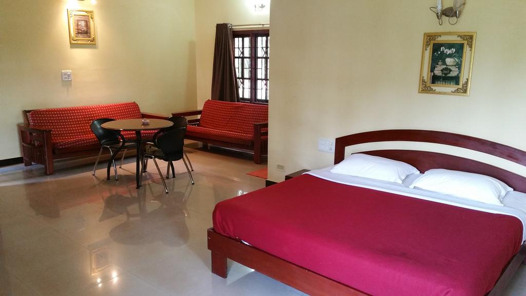 River View Guest House - Kavitha Residency Mangalore Ngoại thất bức ảnh